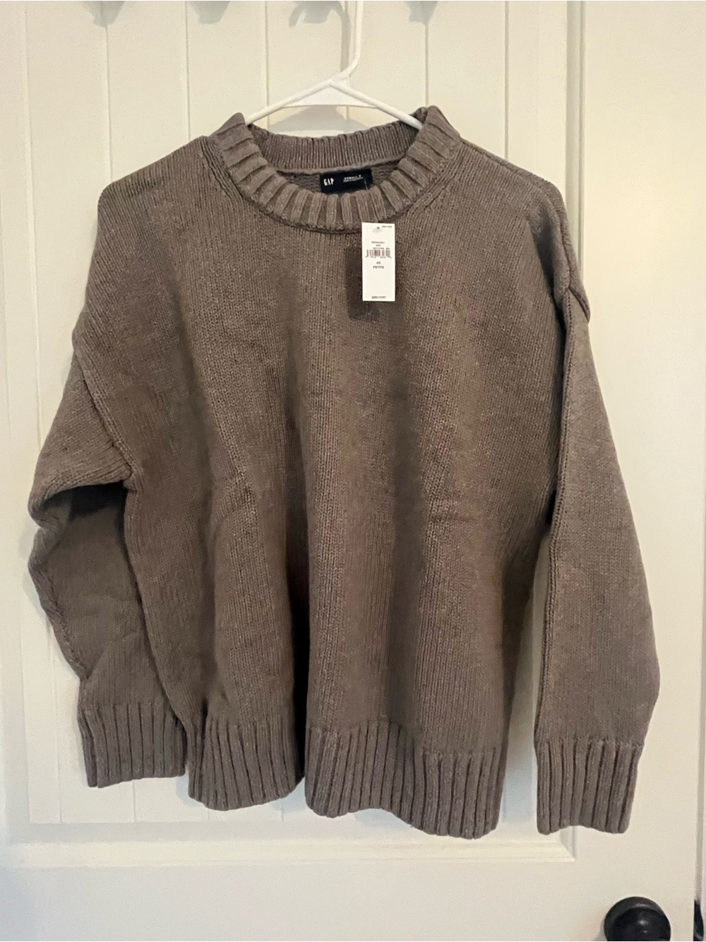 GAP Women's Crewneck Sweater in Taupe